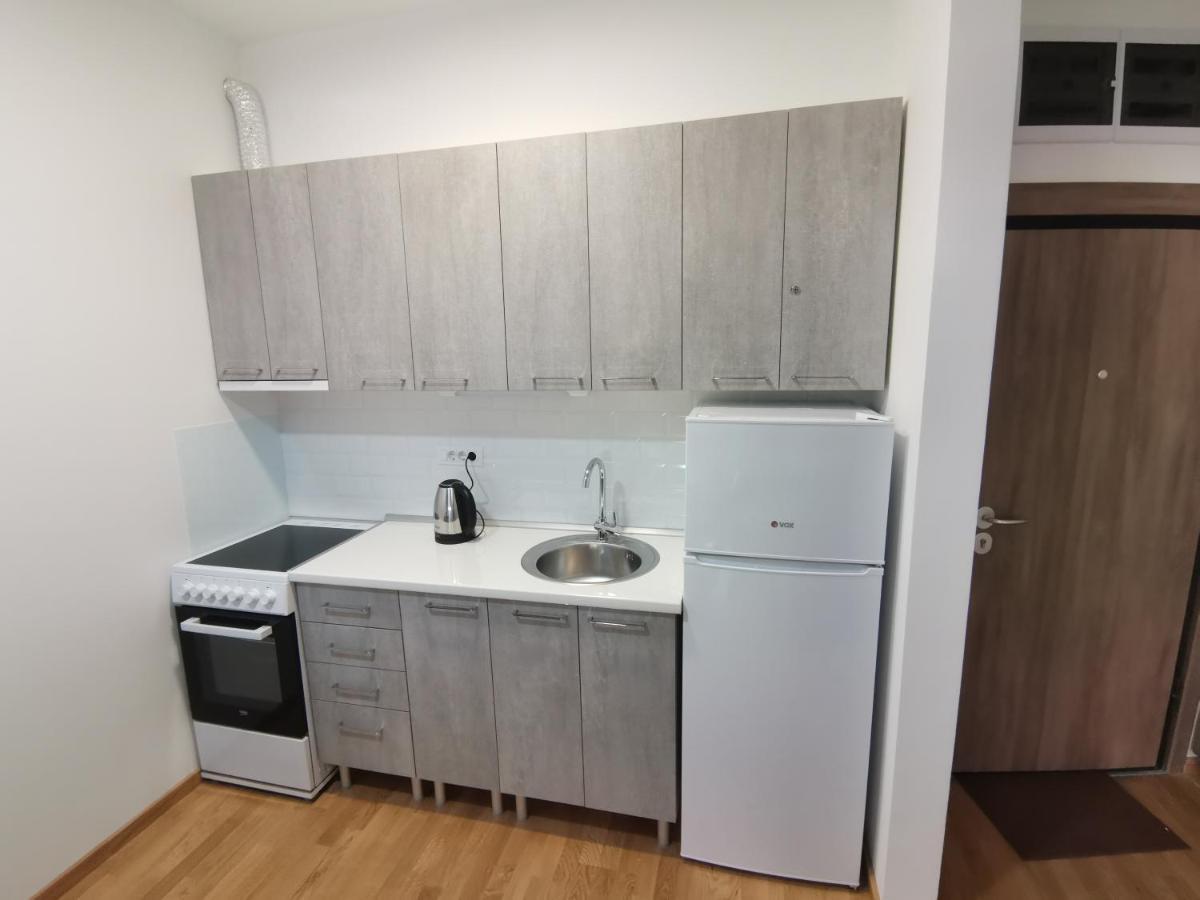 Magi Apartments Novi Sad Buitenkant foto